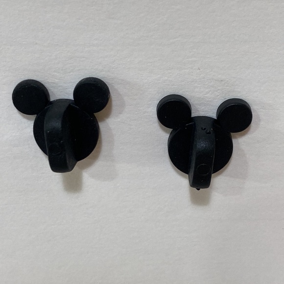 THE NIGHTMARE BEFORE CHRISTMAS DISNEY PIN - Picture 6 of 7